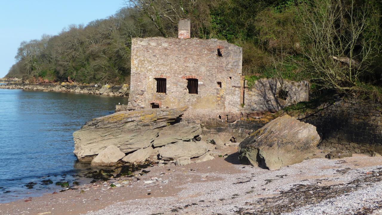 The Station Guest House Galmpton Exteriér fotografie